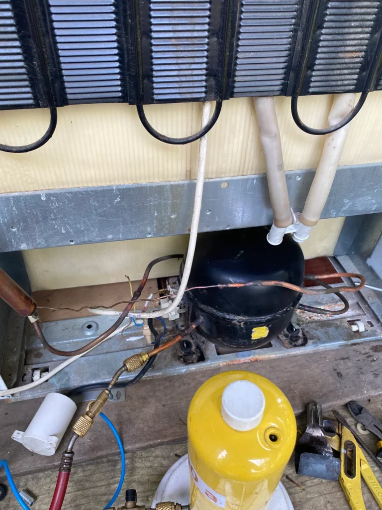 تعمیر موتور یخچال و فریزر