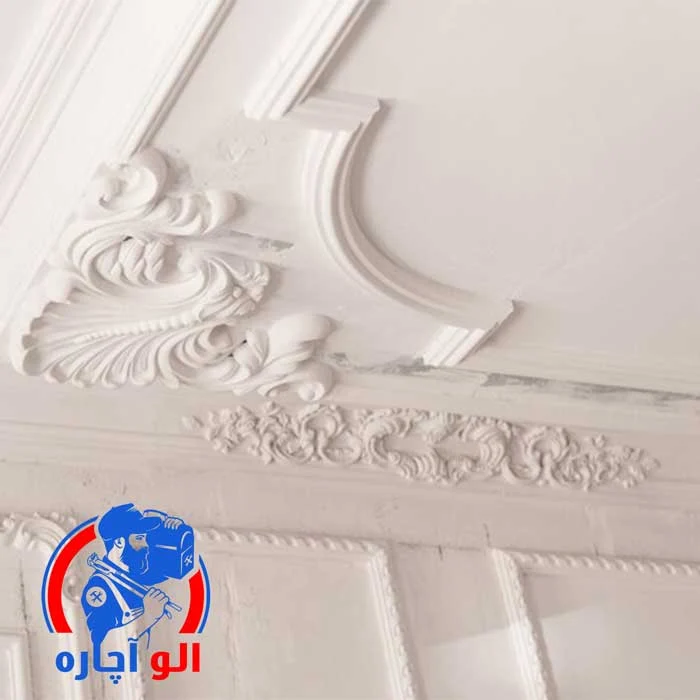 نقاشی و پتینه ساختمان در شرق تهران از "الو آچاره"